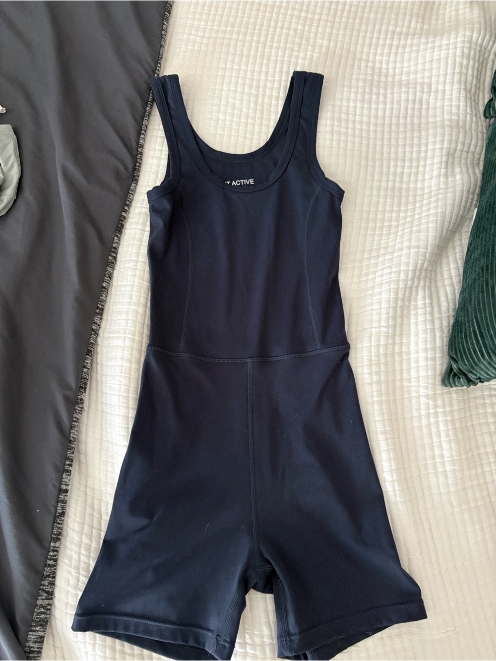 SET ACTIVE “shortysuit” — Navy